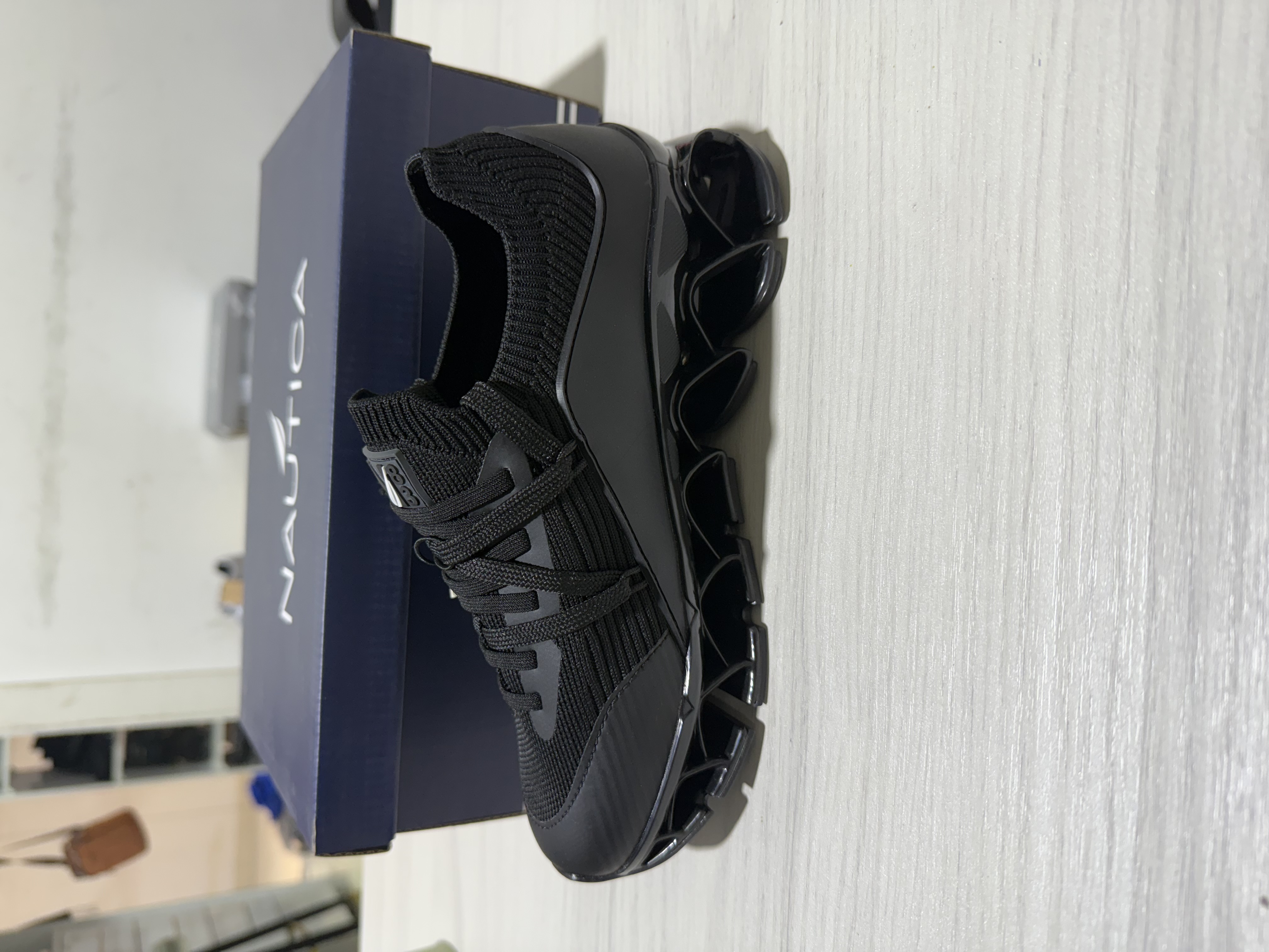 NAUTICA 450000