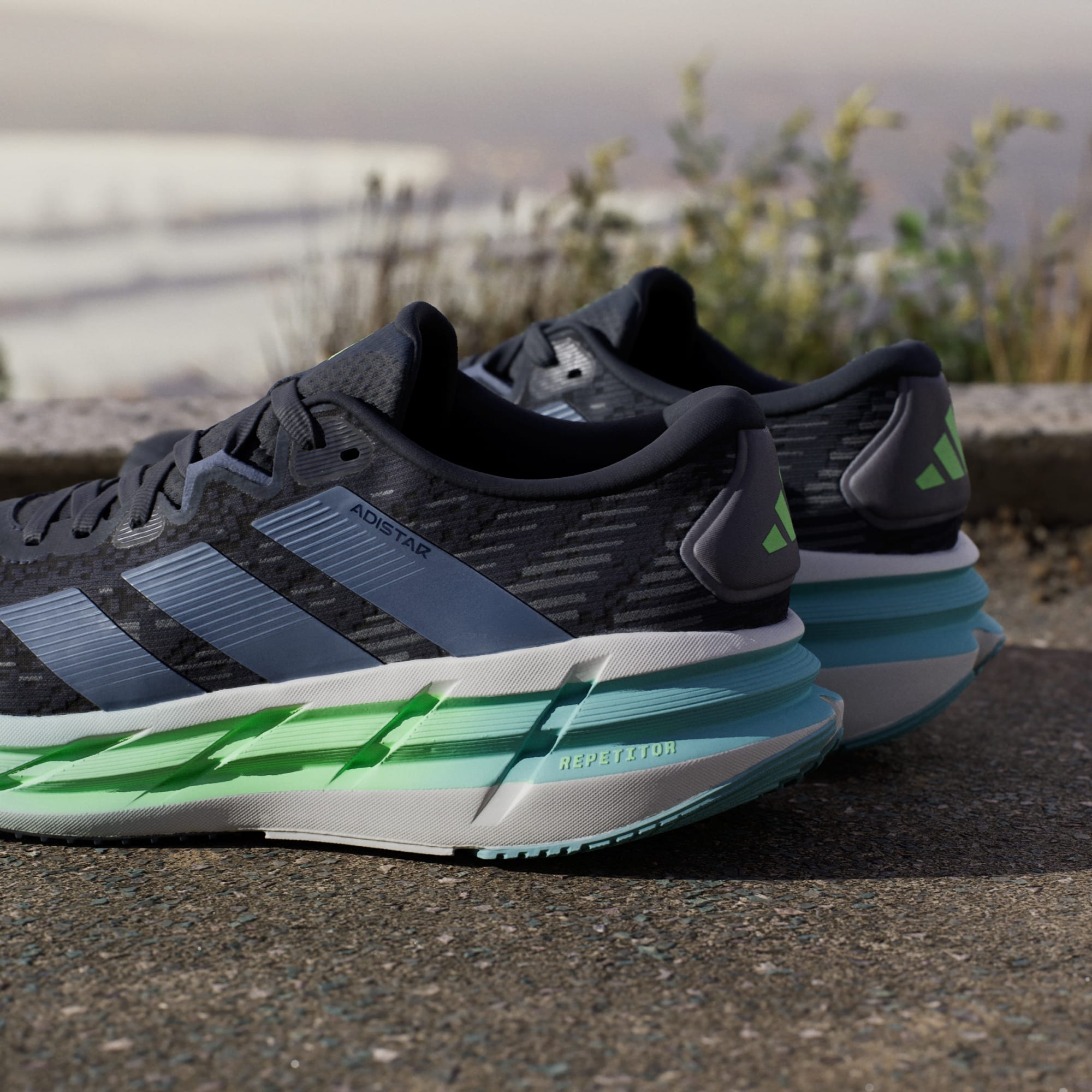 ADIDAS JR0310