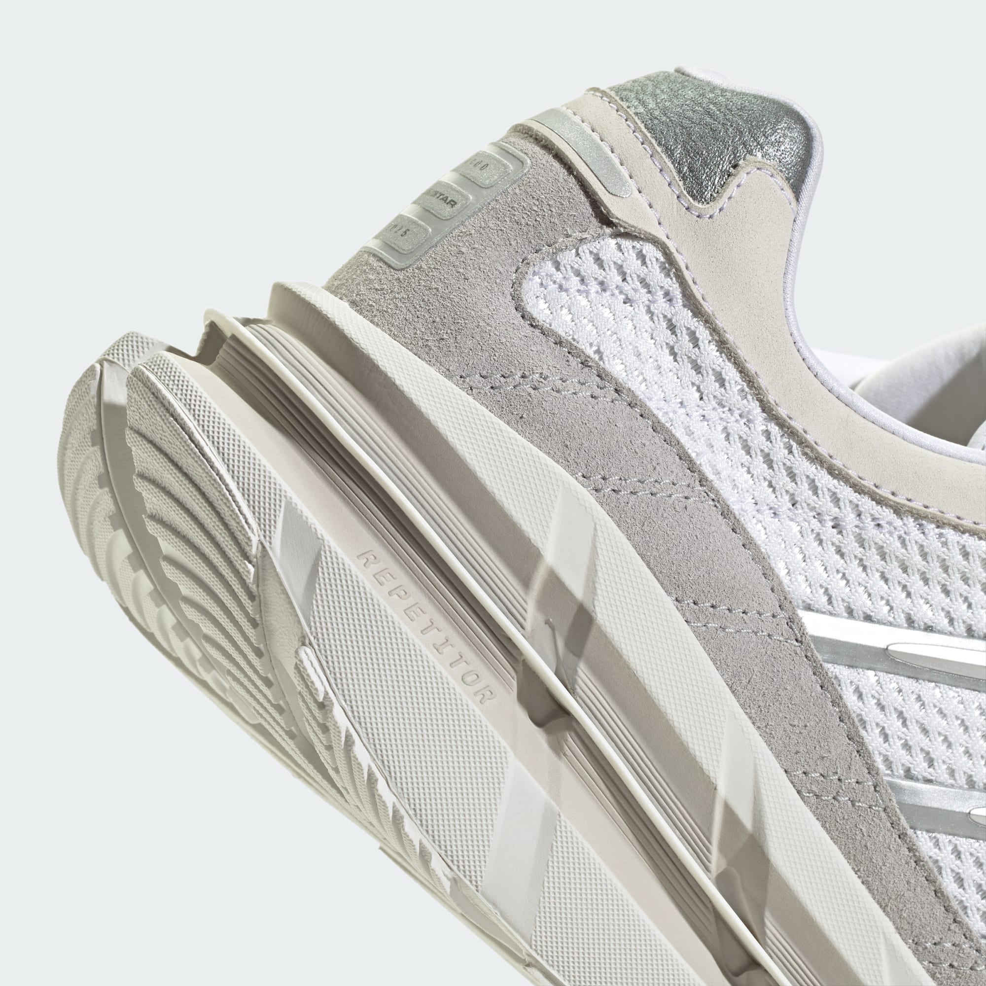 ADIDAS JQ8743