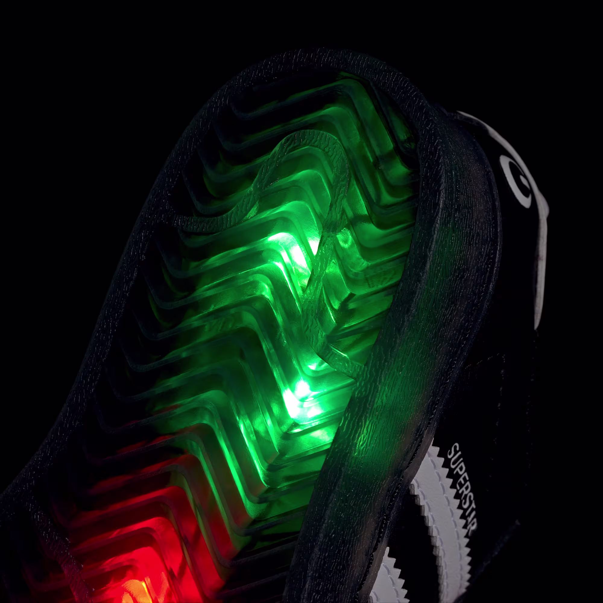 ADIDAS JI0507