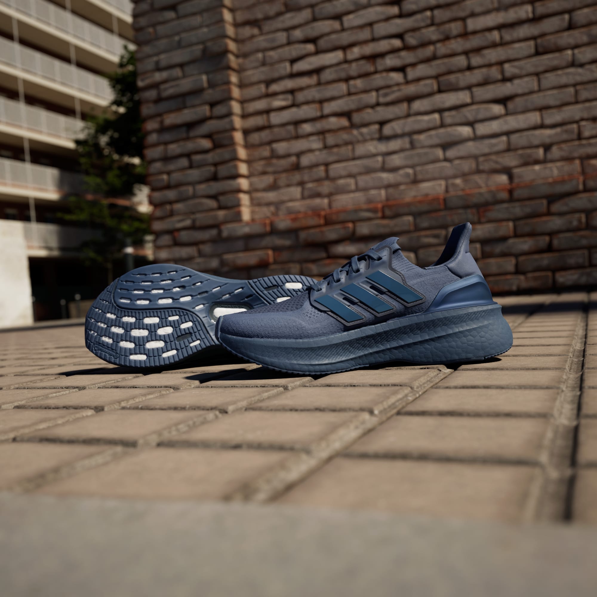 ADIDAS ID8846