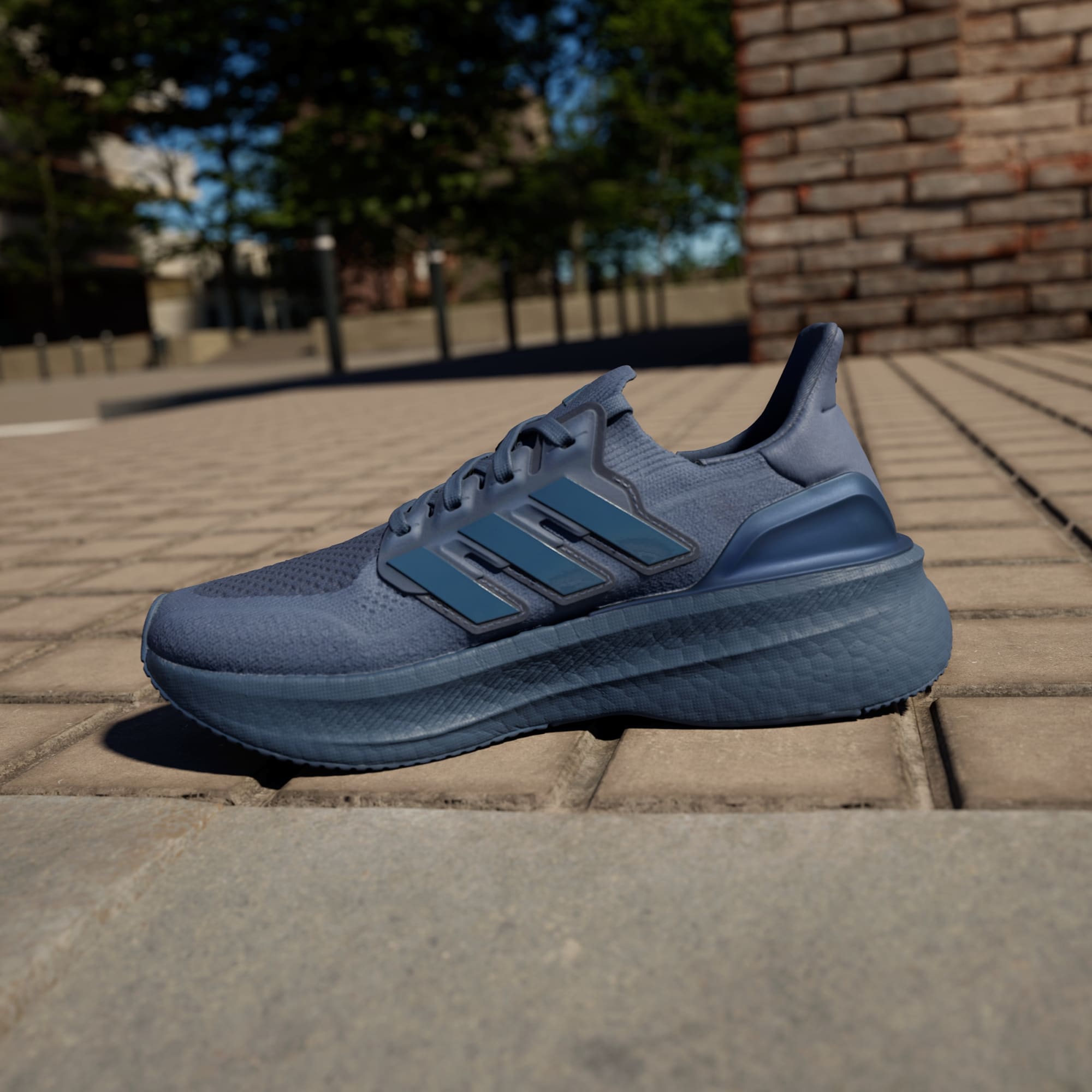 ADIDAS ID8846